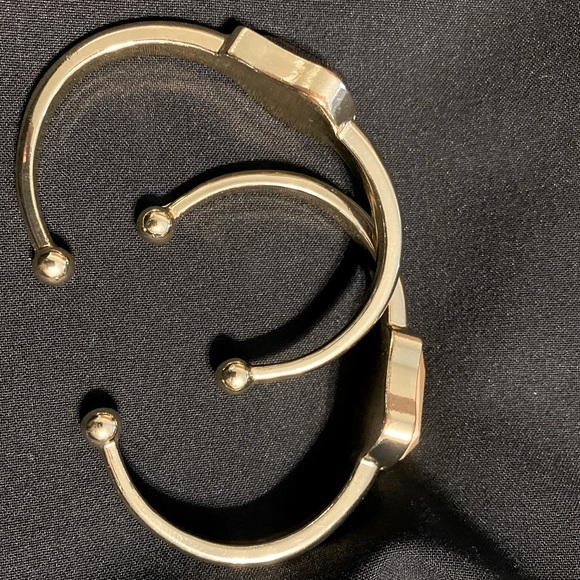 Gold bangles with peach and brown gems - Picture 3 of 3